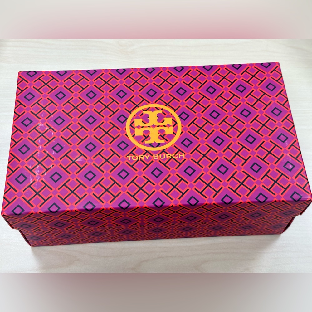 Tory Burch - shoes not included!!